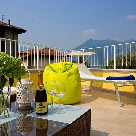 Casa Vacanze Marconi 22 มาโรเน ภายนอก รูปภาพ