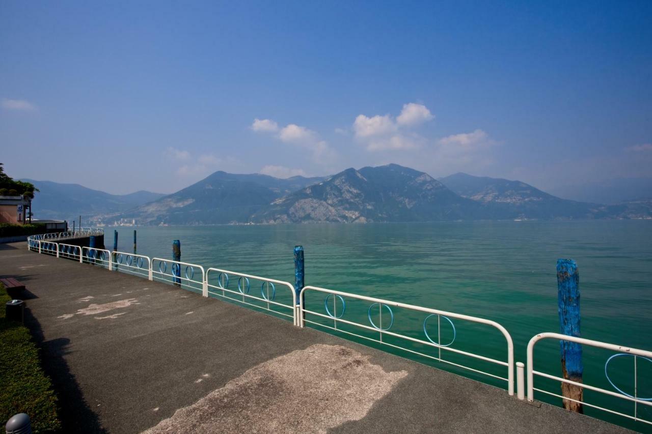 Casa Vacanze Marconi 22 มาโรเน ภายนอก รูปภาพ